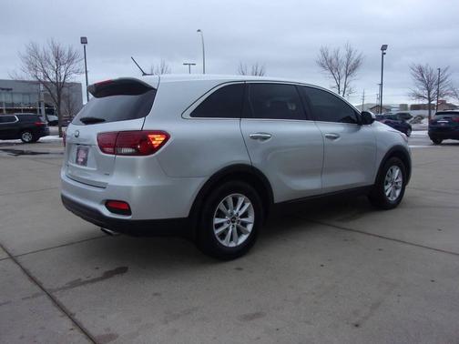 2019 Kia Sorento LX