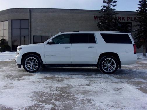 2017 Chevrolet Suburban Premier