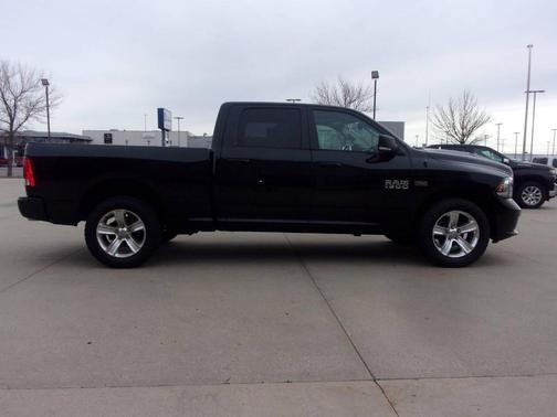 2016 RAM 1500 Sport
