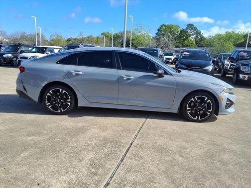 2023 Kia K5 GT-Line