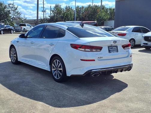 2020 Kia Optima EX