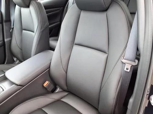 2026 Mazda Mazda3 FWD w/Preferred Package