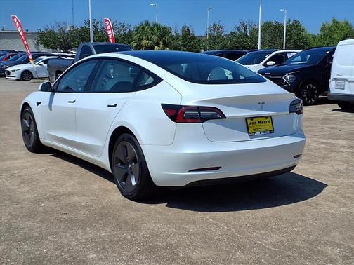 2023 Tesla Model 3 Standard Range