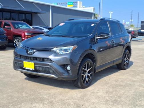 2018 Toyota RAV4 SE