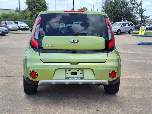 2017 Kia Soul +