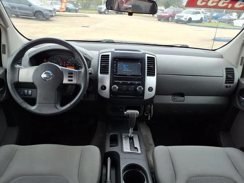 2011 Nissan Xterra S