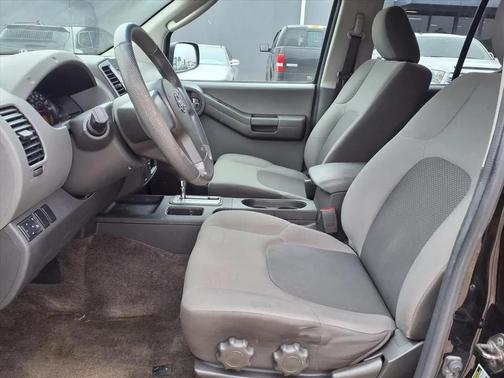 2011 Nissan Xterra S