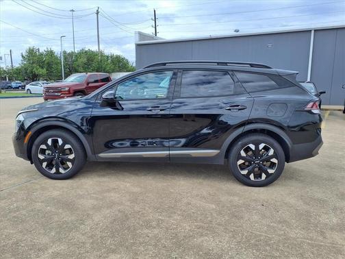 Ebony Black 2023 Kia Sportage X-Line