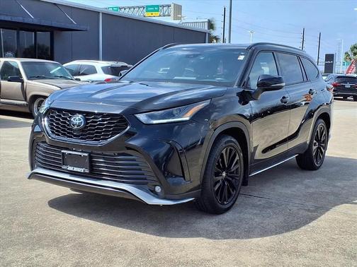 2024 Toyota Highlander XSE
