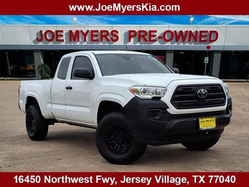 2019 Toyota Tacoma SR