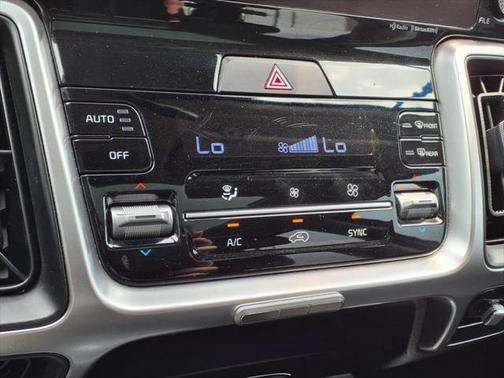 2022 Kia Sorento EX