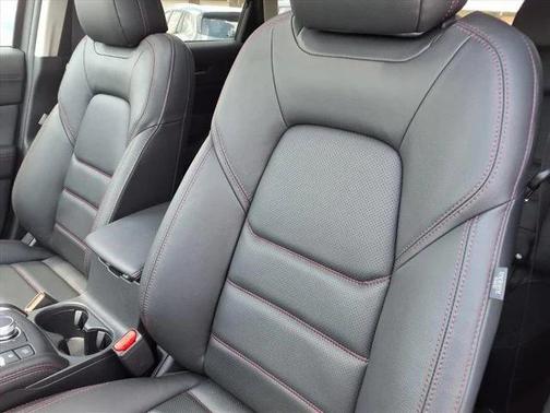 2025 Mazda CX-5 Carbon Edition