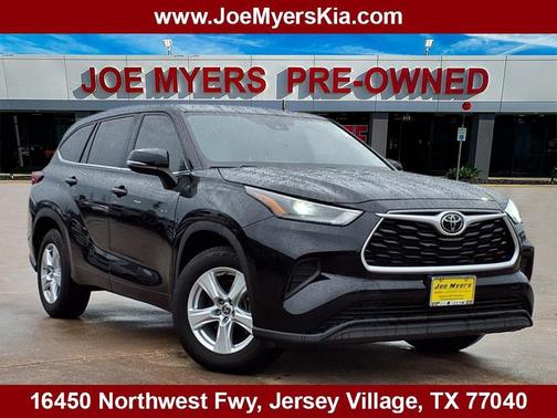 2022 Toyota Highlander L