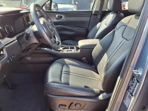 2023 Kia Sorento EX