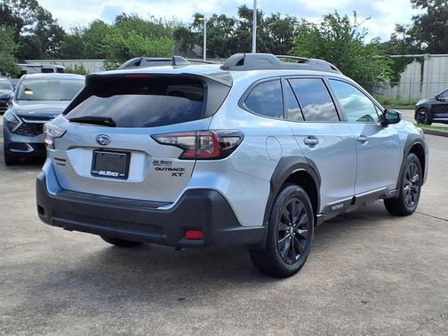 Ice Silver 2023 Subaru Outback Onyx Edition XT