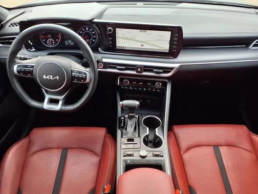 2024 Kia K5 GT-Line