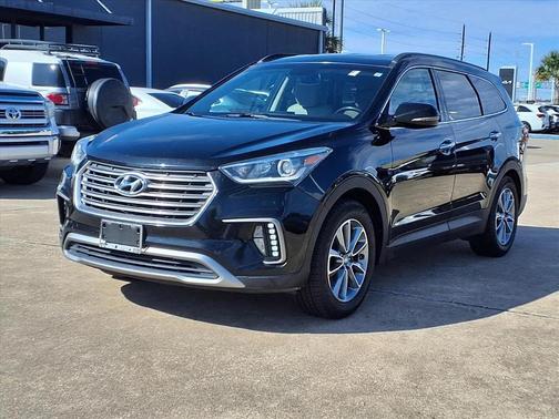 2017 Hyundai SANTA FE SE