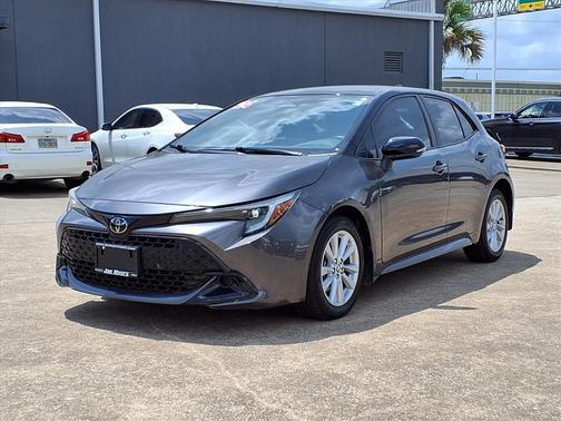 Midnight Black Metallic 2024 Toyota Corolla SE