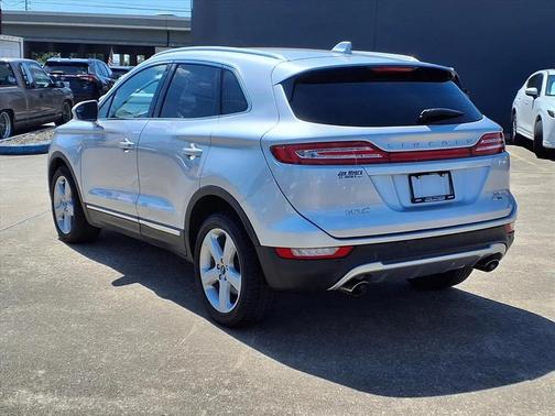 2016 Lincoln MKC Premier
