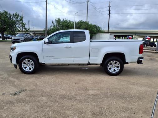 Summit White 2022 Chevrolet Colorado LT