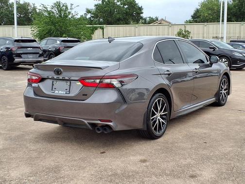 Predawn Gray Mica 2023 Toyota Camry SE