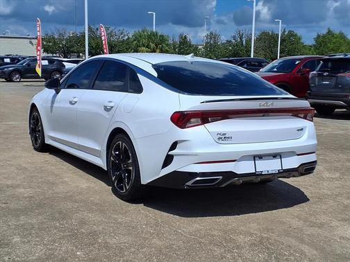 2022 Kia K5 GT-Line