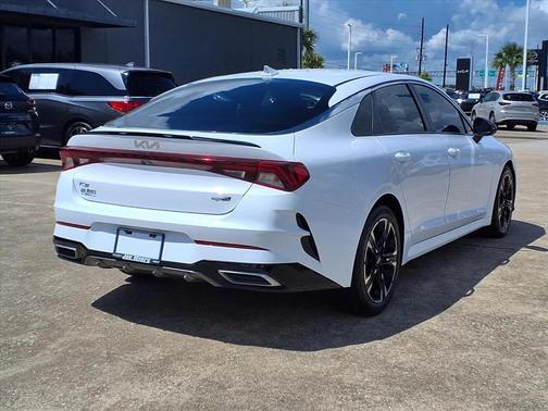 2022 Kia K5 GT-Line