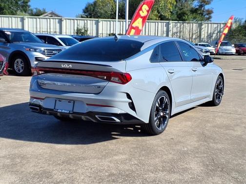 2022 Kia K5 GT-Line