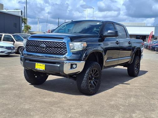 2018 Toyota Tundra SR5