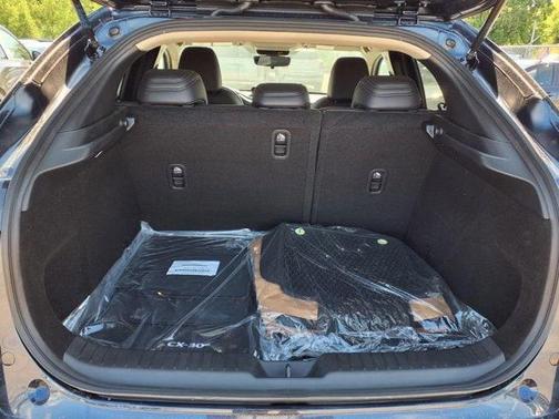 Deep Crystal Blue Mica 2026 Mazda CX-30 2.5 S Select Sport