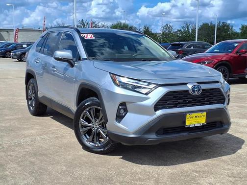 2022 Toyota RAV4 Hybrid XLE Premium