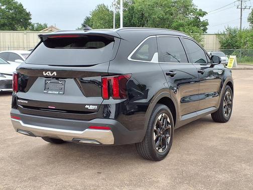 Ebony Black 2025 Kia Sorento S