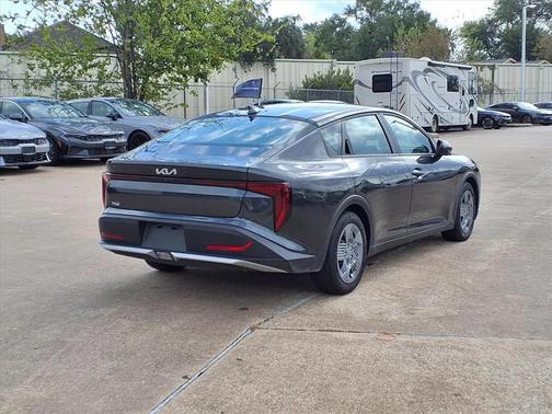 2025 Kia K4 LX