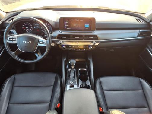 2022 Kia Telluride LX