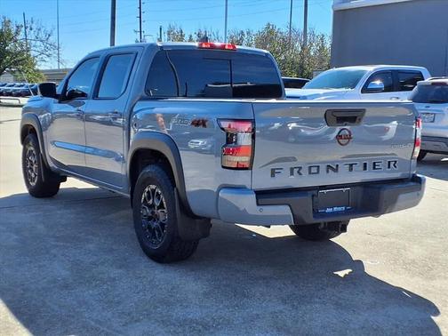 2023 Nissan Frontier PRO-4X