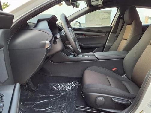 Snowflake White Pearl Mica 2026 Mazda Mazda3 FWD