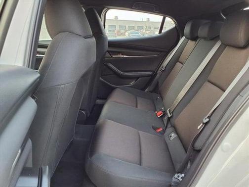 Snowflake White Pearl Mica 2026 Mazda Mazda3 FWD