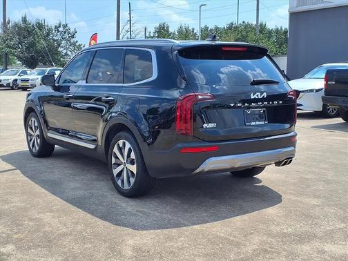 2022 Kia Telluride S