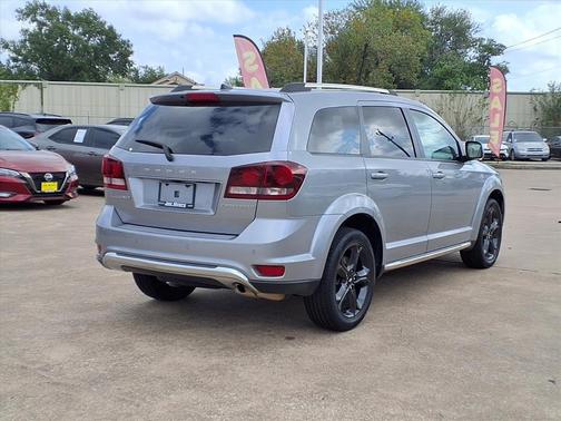 2020 Dodge Journey Crossroad