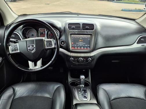 2020 Dodge Journey Crossroad