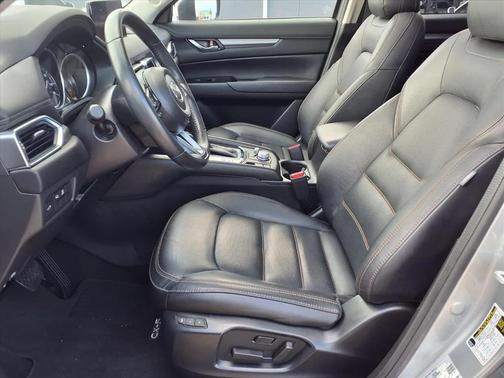 2023 Mazda CX-5 2.5 S Preferred Package