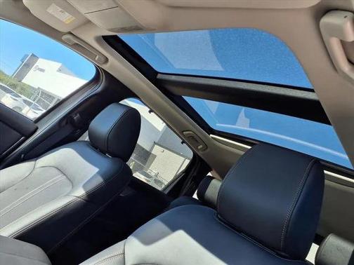 2025 Mazda CX-70 PHEV Premium Package