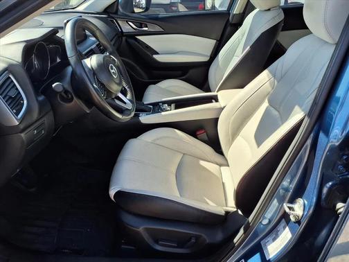 2018 Mazda Mazda3 Grand Touring