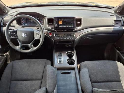 2022 Honda Pilot AWD Sport