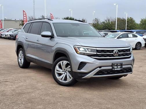 2022 Volkswagen Atlas 3.6L SE w/Technology