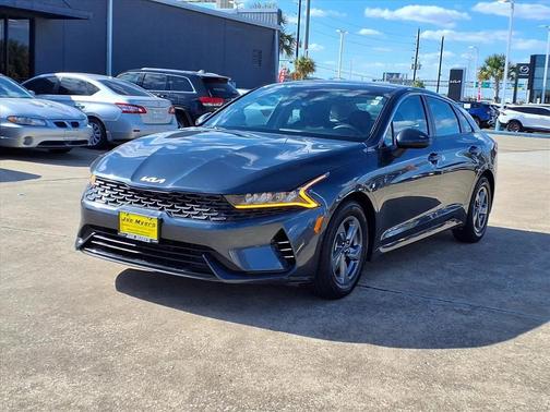 2023 Kia K5 LXS