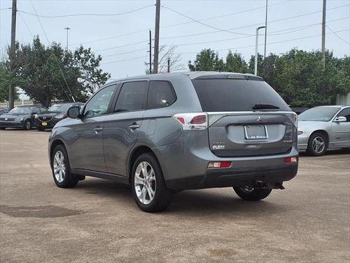 2014 Mitsubishi Outlander SE