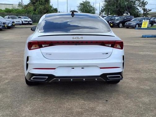 2022 Kia K5 GT-Line