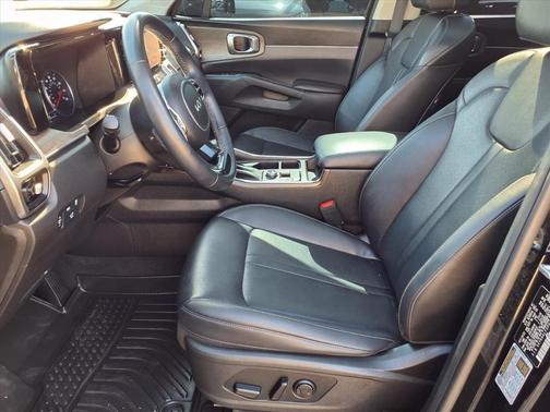 2023 Kia Sorento EX