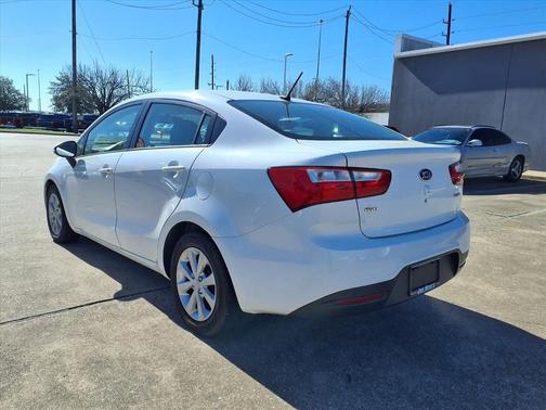 2013 Kia Rio EX